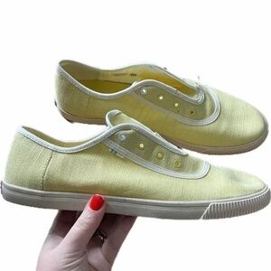 Toms Women’s Yellow Carmel Sunshine Heritage Canvas Sneakers - 9